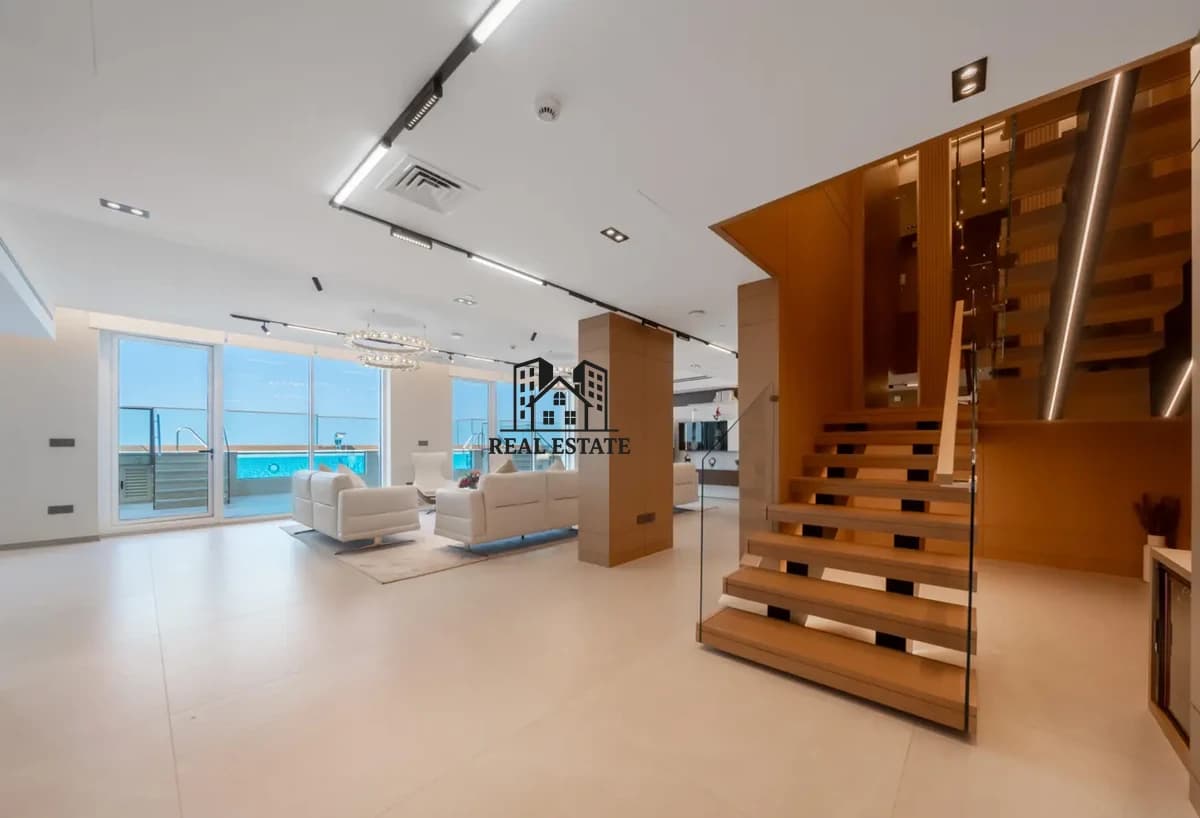 Sale - Penthouse - 5 Bedroom - 3 Bathrooms - Sharjah - Sarja - Emiratos Árabes Unidos -  - Sharjah - United Arab Emirates