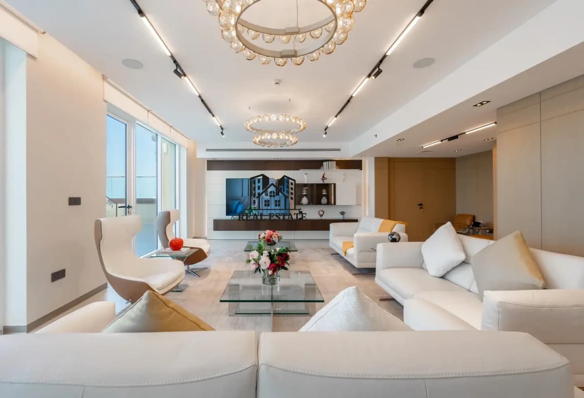 Sale - Penthouse - 5 Bedroom - 3 Bathrooms - Sharjah - Sarja - Emiratos Árabes Unidos -  - Sharjah - United Arab Emirates