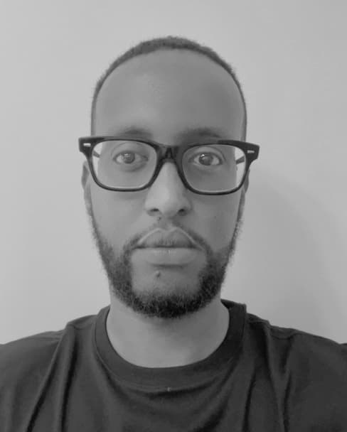 Portrait of Mahad, CEO & Co-Founder
